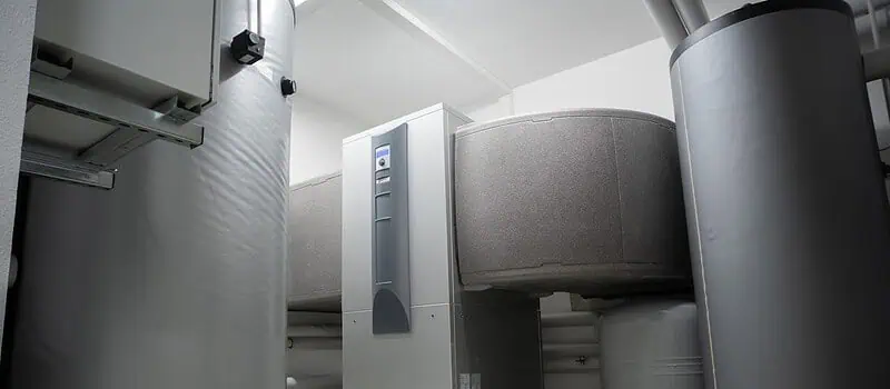 Pokrowce termoizolacyjne – szybka droga do niższych strat ciepła i bezpieczniejszej instalacji