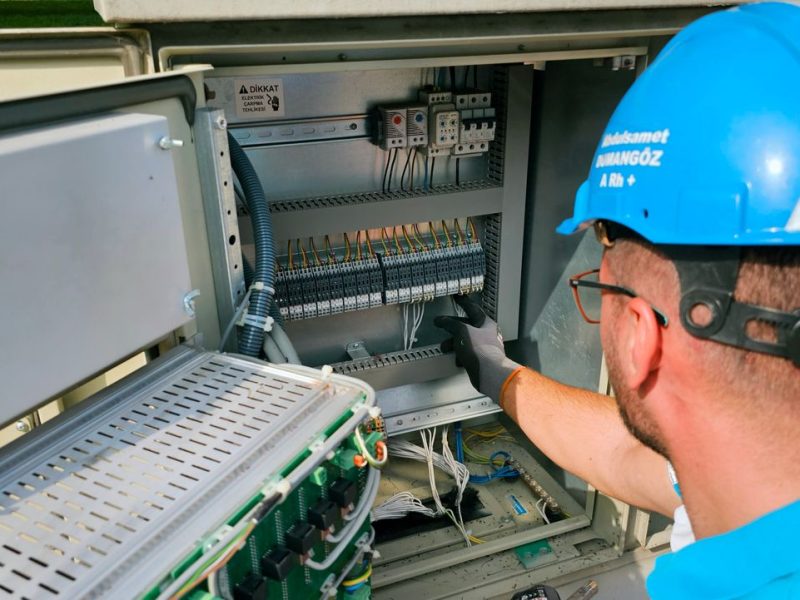 Szkolenia praktyczne dla elektryków SEP – online i w Gliwicach (Śląsk)